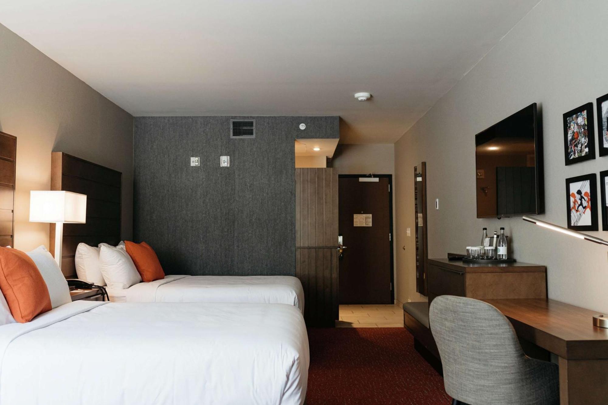 Revel Hotel, Tapestry Collection By Hilton Hotel