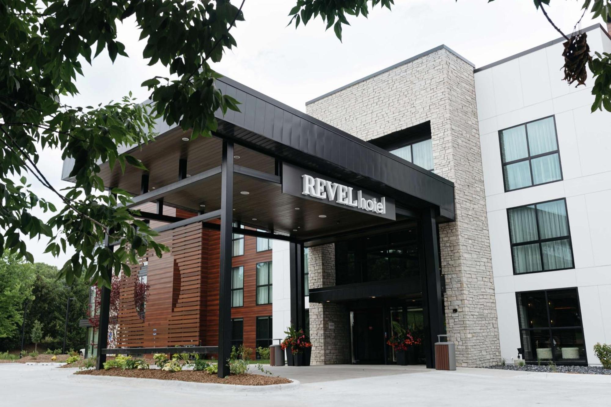 Revel Hotel, Tapestry Collection By Hilton 4* Urbandale